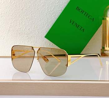 Bagsaaa Bottega Veneta Sunglasses