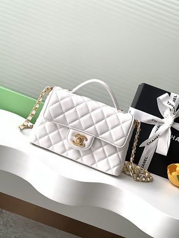 Bagsaaa Chanel Small Flap Bag with Top Handle AS5355 white - 22cm