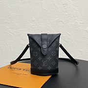 Bagsaaa LV M11613 Envelope Pouch Black - 18 cm - 1