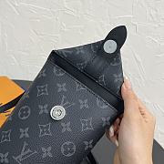 Bagsaaa LV M11613 Envelope Pouch Black - 18 cm - 2