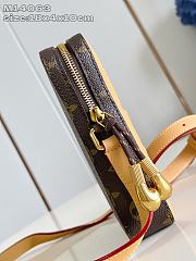 Bagsaaa LV M14063 Music Player Wearable Wallet - 18.5cm - 4