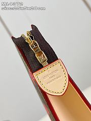 Bagsaaa M14372 LV x TM Toiletry Pouch cherry - 25cm - 2