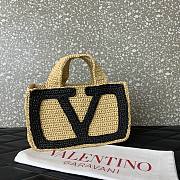 Bagsaaa Valentino Garavani Viva Superstar Small Shopping Bag In Raffia - 26cm - 3