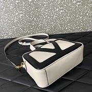 Bagsaaa Valentino Garavani Viva Superstar nappa leather handbag white - 23cm - 3
