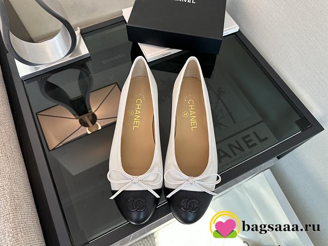 Bagsaaa Chanel Ballet flats White & Back Lambskin - 1