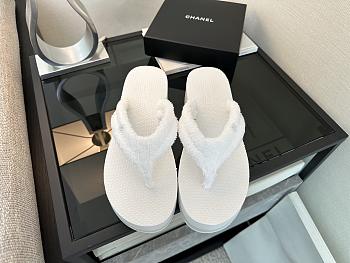 Bagsaaa Chanel G46202 white cotton thongs - 5.5cm