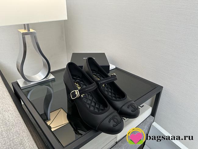 Bagsaaa Chanel Mary Janes G46457 Black Lambskin - 7cm - 1