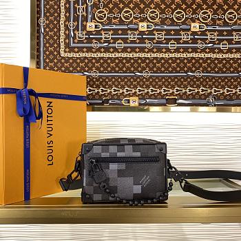 Bagsaaa LV M14922 Mini Soft Trunk black - 18.5cm