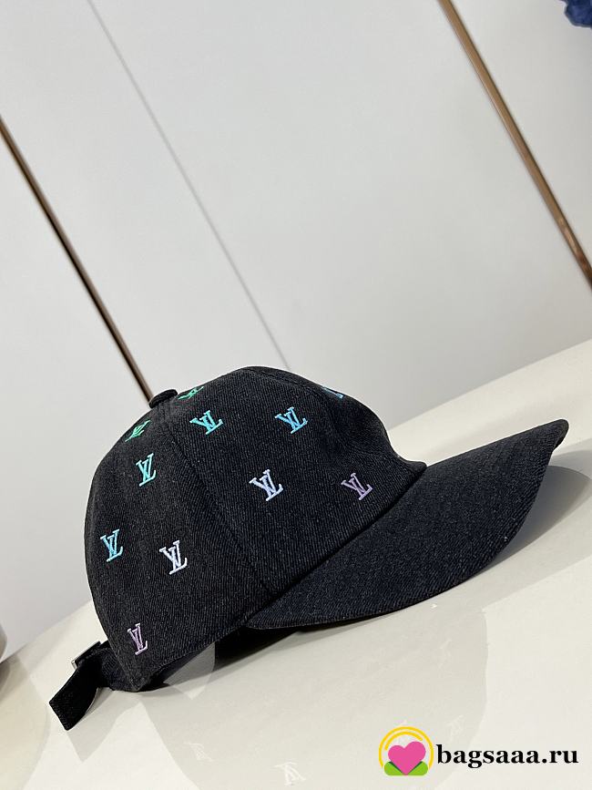 Bagsaaa M7974M LV Blason Shading Denim Cap - 1