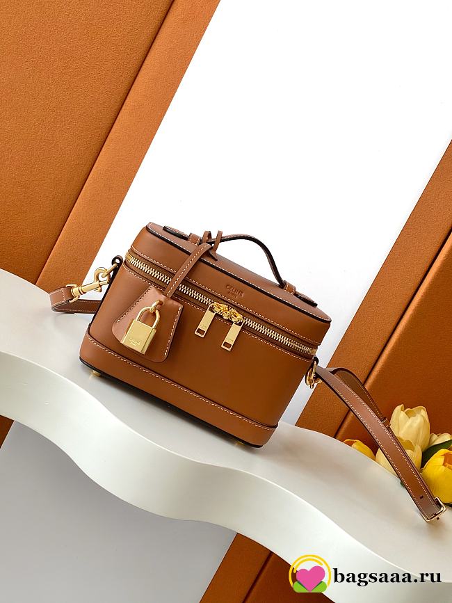 Bagsaaa Celine Vanity In Smooth Lambskin Brown - 18cm - 1