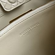 Bagsaaa Bottega Veneta Basket Bag 836261 Sea salt - 31cm - 3