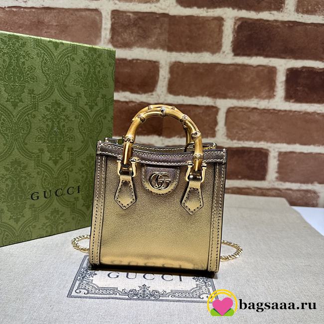 Bagsaaa Gucci Diana nano bag 760251 Metallic gold - 16,5cm - 1