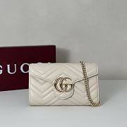 Bagsaaa Gucci GG Marmont wallet on chain ‎837745 white - 19.5cm - 3