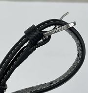 Bagsaaa Toteme T-Lock grained-leather clutch black - 26cm - 4
