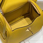 Bagsaaa Hermès mini Lindy Yellow Togo & Gold - 20cm - 3