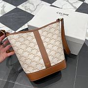 Bagsaaa Celine Small Bucket In Triomphe Canvas And Calfskin 191442 white - 22cm - 2
