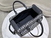 Bagsaaa Dior Hit the Road Pet Carrier Bag Beige and Black Dior Oblique Jacquard and Black Smooth Calfskin - 40cm - 3