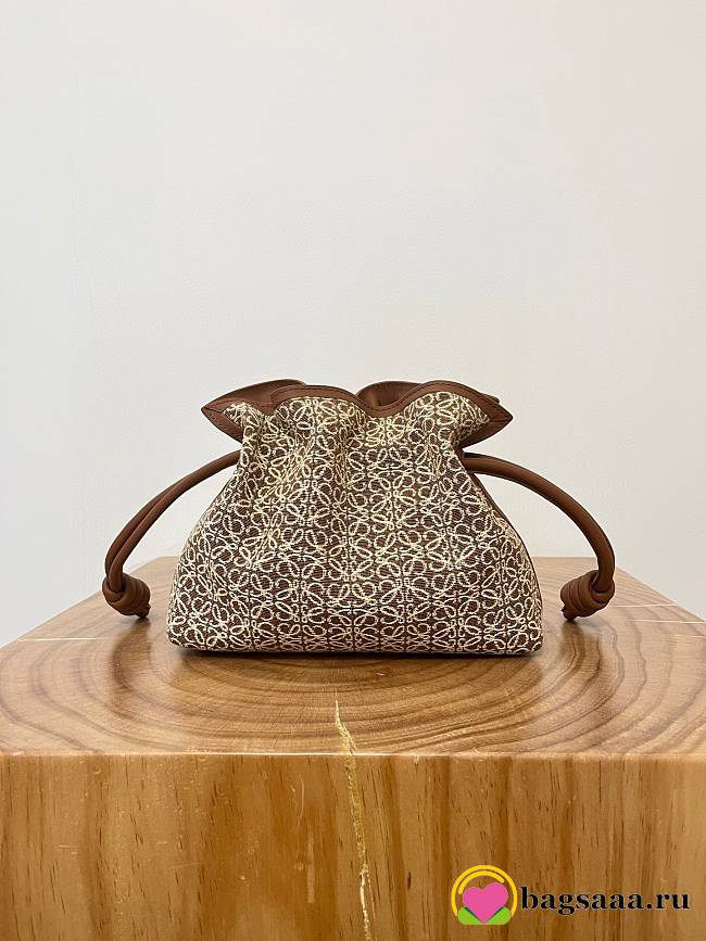 Bagsaaa Loewe Flamenco Clutch in Anagram jacquard and Calfskin - 23cm - 1