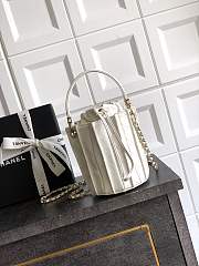Bagsaaa Chanel Mini Bucket Bag AS5486 White Lambskin - 15.2 x 14 x 14cm - 1