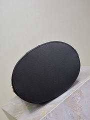 Bagsaaa YSL Y top-handle bucket in leather 840891 black - 34cm - 4