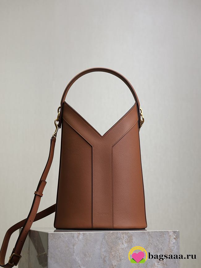 Bagsaaa YSL Y top-handle bucket in leather 840891 brown - 34cm - 1