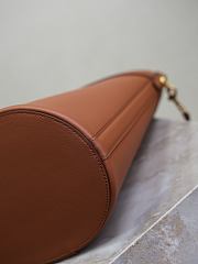Bagsaaa YSL Y top-handle bucket in leather 840891 brown - 34cm - 3