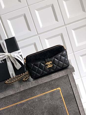 Bagsaaa Chanel Zipped Phone Holder with Chain AP4743 Black - 18cm
