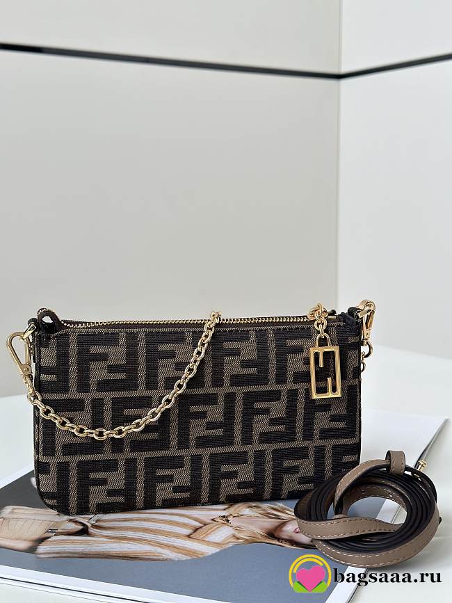 Bagsaaa Fendi Baguette Pouch Brown jacquard FF fabric clutch with chain brown - 20cm - 1