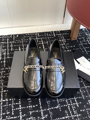 Bagsaaa Chanel Moccasins G46581 Black Shiny Lambskin