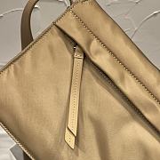 Bagsaaa Prada Traveller small padded Re-Nylon shoulder bag 1BD313 beige - 23cm - 2