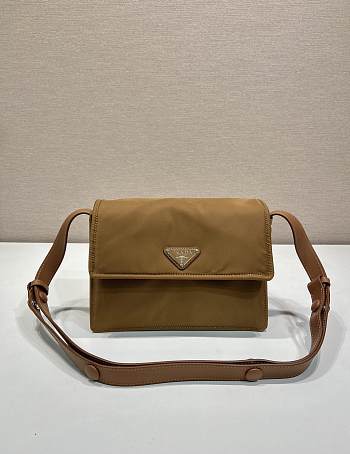 Bagsaaa Prada Traveller small padded Re-Nylon shoulder bag 1BD313 brown - 23cm
