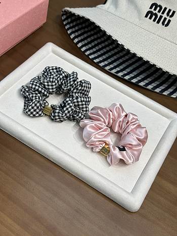 Bagsaaa Miumiu Scrunchie Set