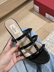 Bagsaaa Valentino Rockstud Black Sandals - 4