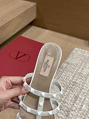 Bagsaaa Valentino Rockstud White Sandals - 4