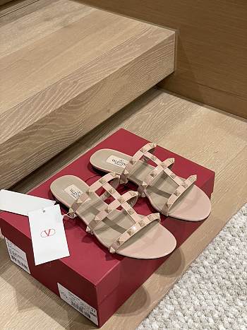 Bagsaaa Valentino Rockstud Nude Sandals