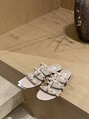 Bagsaaa Valentino Rockstud Nude Sandals - 4