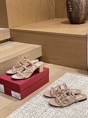 Bagsaaa Valentino Rockstud Nude Sandals - 2