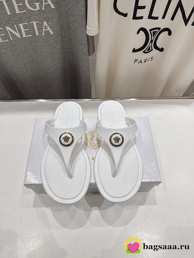 Bagsaaa Versace Alia Rubber Flat Sandals white - 1