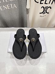 Bagsaaa Versace Alia Rubber Flat Sandals black - 1