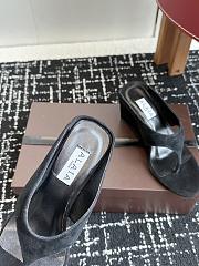 Bagsaaa Alaïa Suede Cube Wedge Sandals 75 black - 2