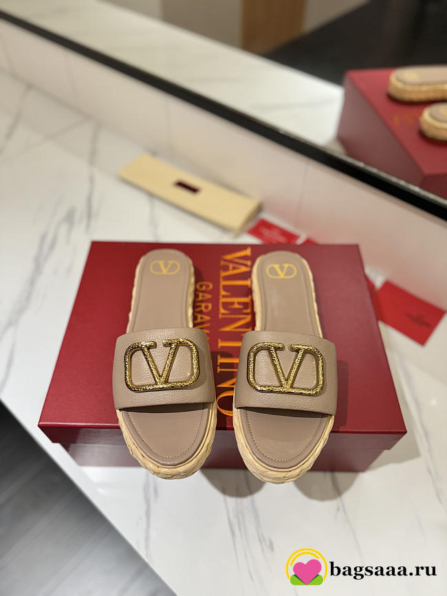 Bagsaaa Valentino Garavani VLogo Slide Espadrilles Nude - 1
