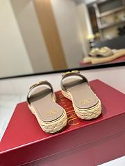 Bagsaaa Valentino Garavani VLogo Slide Espadrilles Nude - 4