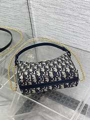 Bagsaaa Dior 30 Montaigne Diorling Mini Bag with Chain Blue Dior Oblique Jacquard - 21cm - 3
