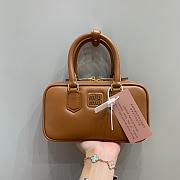 Bagsaaa Miu Miu Arcadie leather mini-bag 5BP088 brown - 19cm - 1