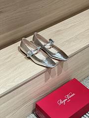 Bagsaaa Roger Vivier Belle Vivier Mary Janes in leather silver - 1