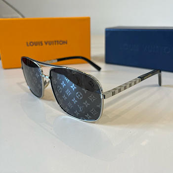 Bagsaaa LV Sunglasses 01