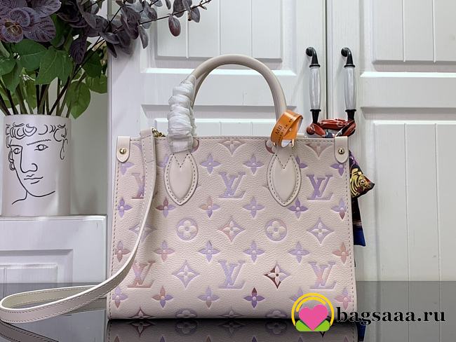 Bagsaaa LV M25770 OnTheGo PM Dream Cream - 25cm - 1