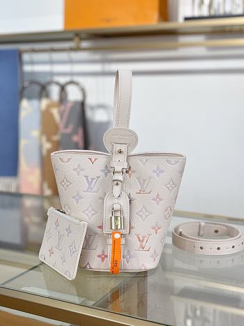 Bagsaaa LV M25673 All In BB Dream Cream - 18cm