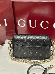 Bagsaaa Gucci GG Emblem small shoulder bag 847448 black - 20.5cm - 4