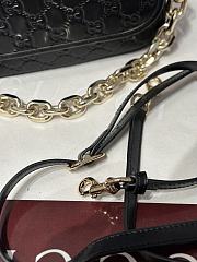 Bagsaaa Gucci GG Emblem small shoulder bag 847448 black - 20.5cm - 2